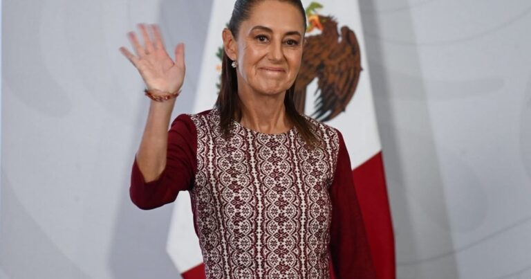 Sheinbaum desmiente que 800 millones de pesos financien a la CNTE en Oaxaca