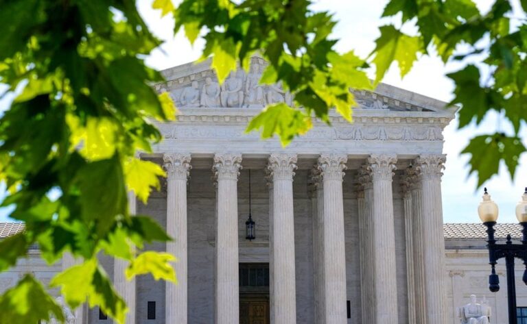 Corte Suprema EE. UU. blinda política de Trump contra el asilo