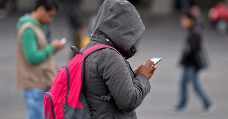Senador Vázquez exige prórroga: registro celular, inconsistencias amenazan millones