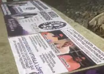 Se suman familiares de desaparecidos en Chetumal a plantón en el aeropuerto de Cancún