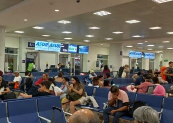 MAYO CRÍTICO: Caída del 8.1% en el tráfico del aeropuerto de Cancún