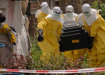 África despliega un escudo sanitario de 450 millones contra el ébola