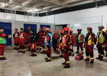 Aerolínea brinda apoyo a rescatistas de Cancún para viajar a Venezuela