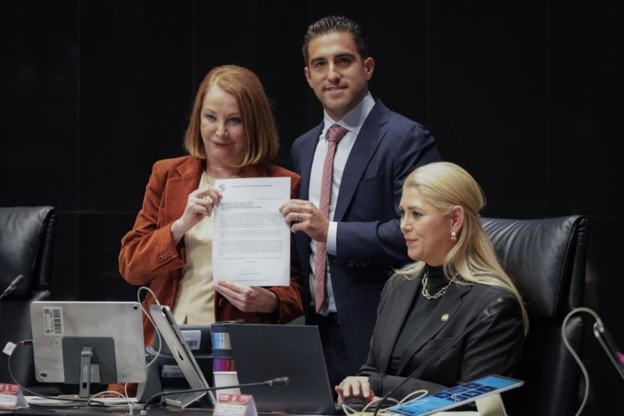"GINO" SEGURA: Instala Comisión de Seguridad y de inmediato pide licencia 2 EUGENIO SEGURA