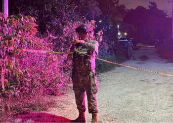 Balean a extranjero en intento de asalto y machetea al presunto delincuente