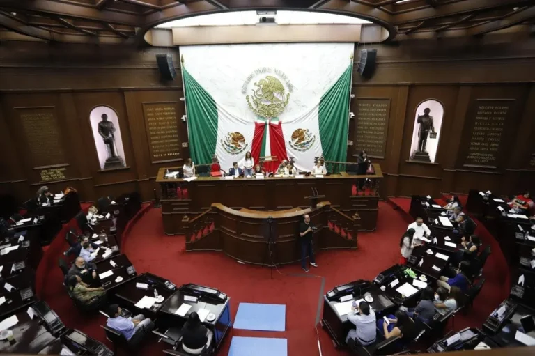 El INE descabeza el Instituto Electoral de Michoacán y desata crisis institucional para los comicios de 2027