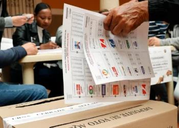 SEGUNDA VUELTA: Colombia elige a su próximo presidente