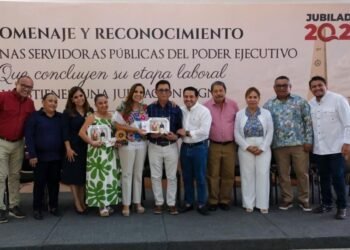 Reconoce Mara Lezama a 171 trabajadores que se jubilan