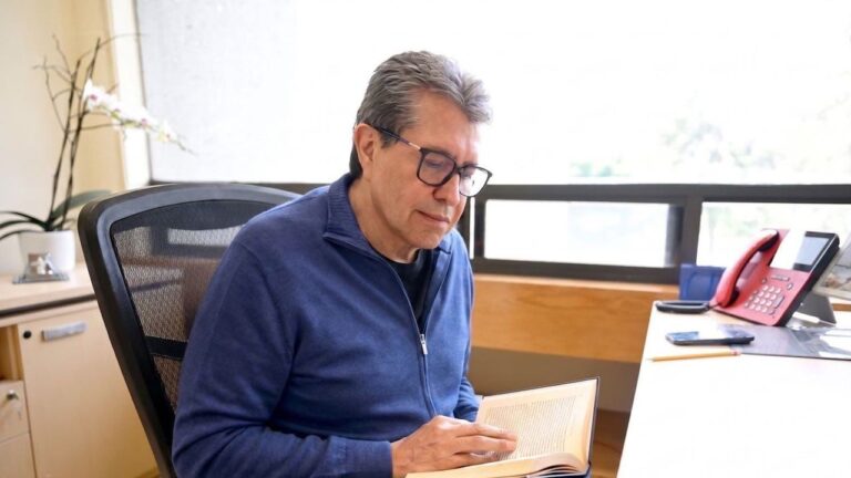 Monreal abre fuego contra la ultraderecha por desatar guerra mediática hacia Claudia Sheinbaum