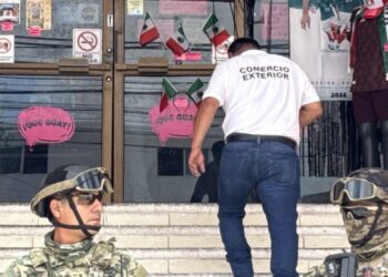 “QUE GUAY”: Inspeccionan tienda de importación en Cancún