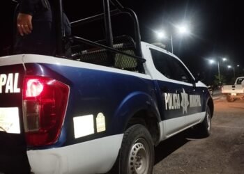 Retienen vecinos a presunto ladrón dentro de una vivienda en Bacalar 1 Retienen vecinos a presunto ladrón dentro de una vivienda en Bacalar