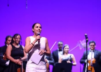 Debuta Orquesta de Cámara Municipal de Cancún en Teatro de la Ciudad 4 Debuta Orquesta de Cámara Municipal de Cancún en Teatro de la Ciudad