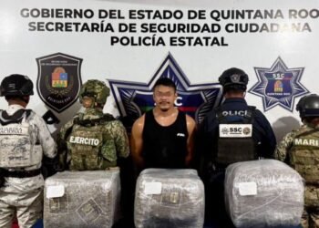 TRAS PERSECUCIÓN: Detienen a sujeto con droga en la avenida Chac Mool
