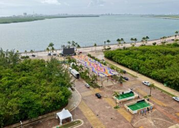 CANCÚN FUT FEST: Afinan preparativos en el Malecón Tajamar