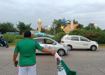 Celebran cancunenses triunfo de la selección mexicana