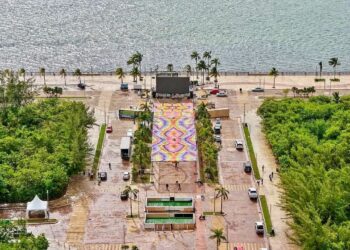 FUTFEST EN TAJAMAR: Todo listo con gradas, pantalla gigante y filtros de seguridad