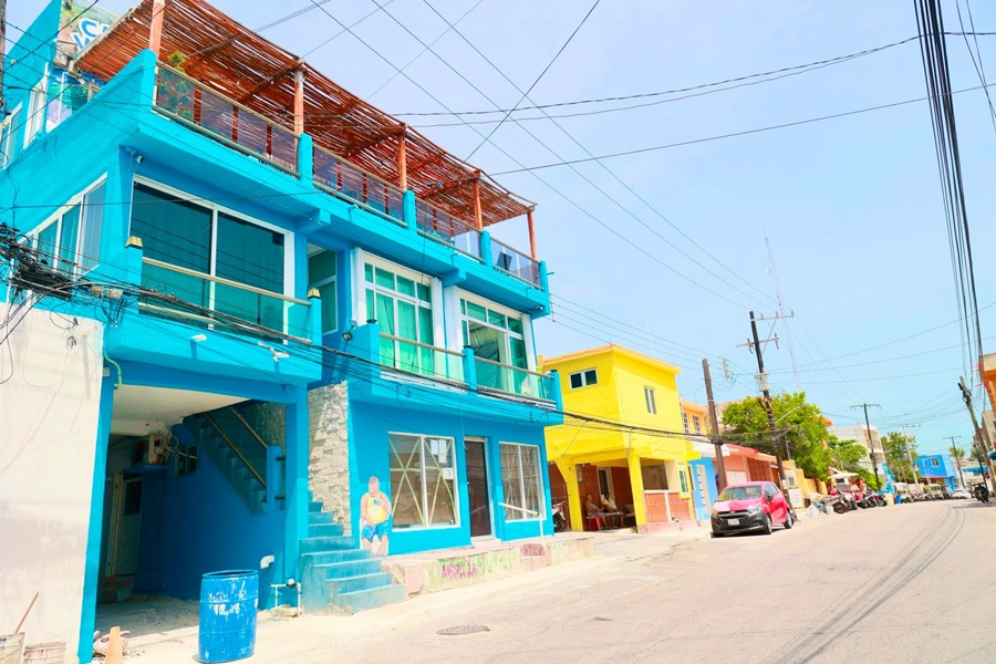 ISLA MUJERES: Avanza programa federal Rutas Mágicas de Color 1 WhatsApp Image 2026 06 25 at 12.10.57 PM