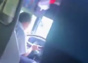 Salva chofer a pasajeros tras quedar en medio de balacera en la frontera entre QR y Yucatán