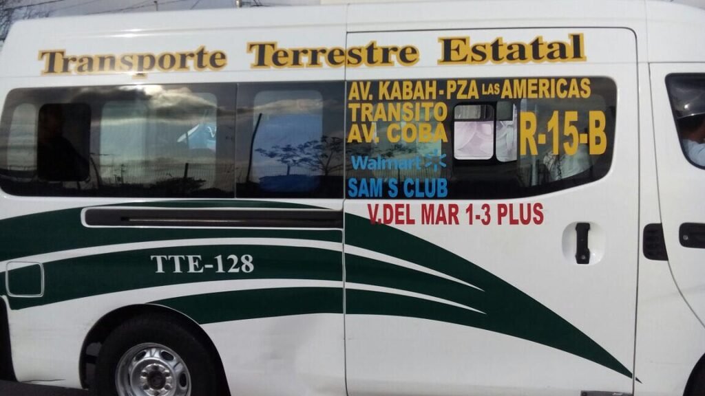 combi transporte cancun