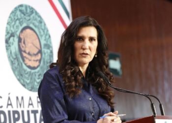 Diputada López Rabadán confronta SCJN por asistencia a evento partidista