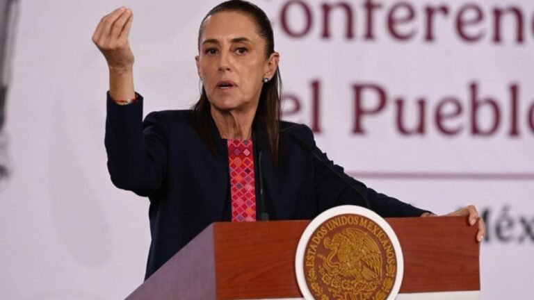Sheinbaum expone inconsistencias opositoras y afianza respaldo ciudadano