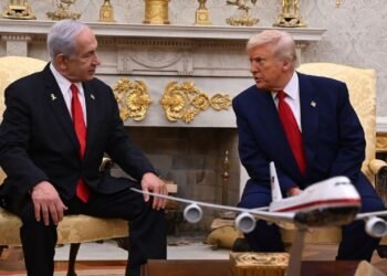 Trump increpa a Netanyahu: "En prisión si no fuera por mí"