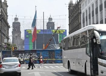 CNTE intensifica diálogo y acusa represión tras agresiones a maestros