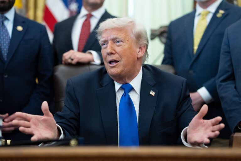 Donald Trump evalúa una incursión militar en Cuba tras los operativos en Venezuela e Irán