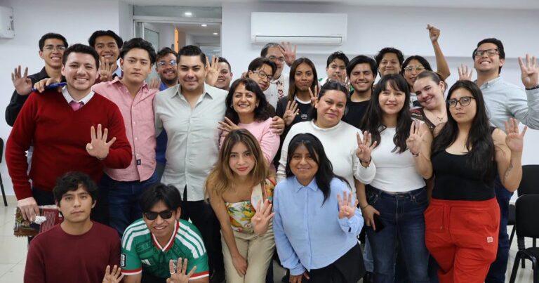 Morena activa su tercer campamento de formación política en Ixtapan de la Sal