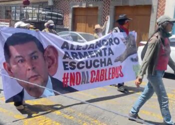 Organizaciones en Puebla denuncian represión estatal contra opositores al Cablebús