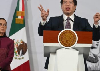 SEP prohíbe esquemas de educación militarizada tras feminicidio de Dafne