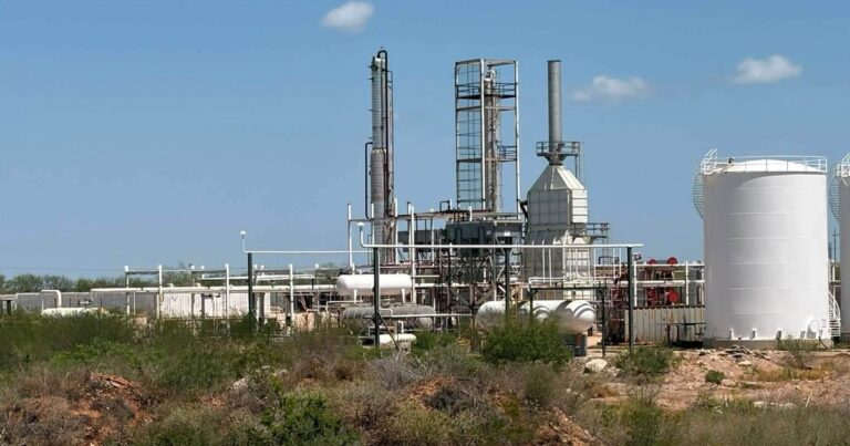 Desmantelan minirefinería clandestina tras megadecomisos en Reynosa