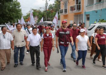 Ana Paty y Gino Segura recorren Tulum para dialogar con la ciudadanía