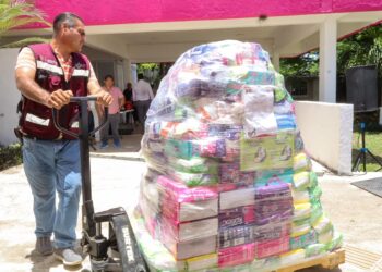 Envían desde Chetumal ayuda humanitaria para familias afectadas en Venezuela