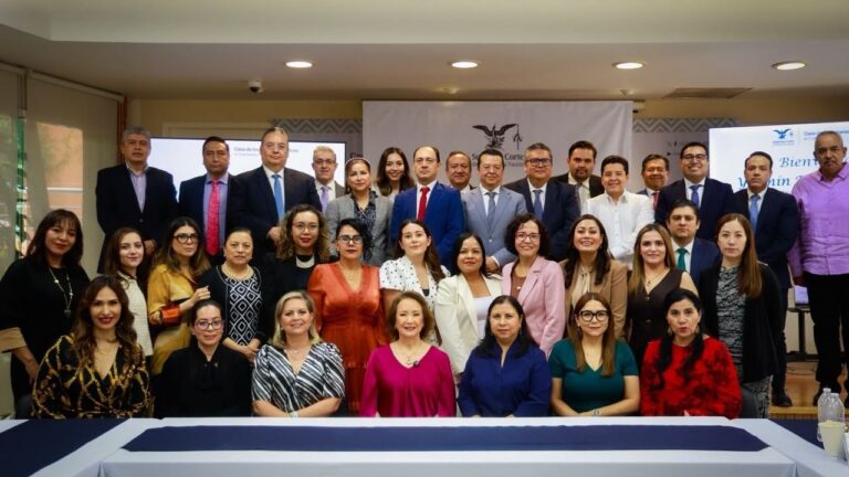 Yasmín Esquivel destaca la formación judicial permanente en Morelos
