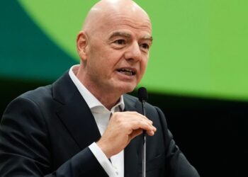 Gianni infantino recibe respaldo de seis federaciones árabes ante la fractura por el Mundial
