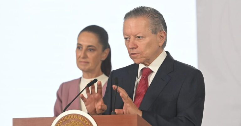 Arturo Zaldívar aclara las barreras legales de Cabeza de Vaca