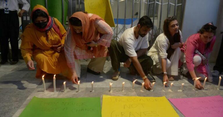 Funcionarios bajo proceso penal tras incendio mortal en hospital de Pakistán