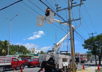 PLAYA DEL CARMEN: Exigirán a CFE soluciones y respuesta por daños tras ola de apagones