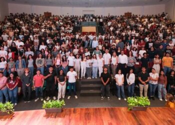 Recibe la Uqroo a 2 mil 399 estudiantes de nuevo ingreso