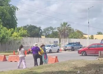 TRAS ACUERDO: Levanta bloqueo el Colectivo Xtabay en Chetumal
