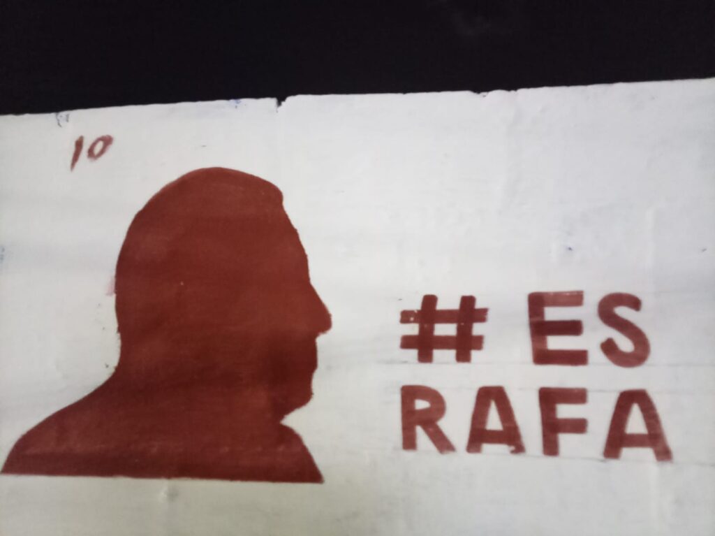 RAFISMO CONTRAATACA: Saturan bardas con pintas de Rafa 2 WhatsApp Image 2026 08 16 at 11.56.37 AM 1