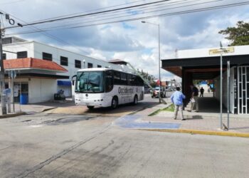 DE 7 SEMANALES A 3 EN UN MES: Disminuyen accidentes de transporte de personal en Playa
