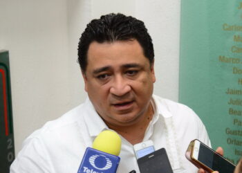 “SALVEMOS AL PAN”: Martínez Arcila pidió a Romero intervenir en Quintana Roo 3 Confía ex Diputado en que habrá alianza opositora, pese a resistencia de dirigencias nacionales