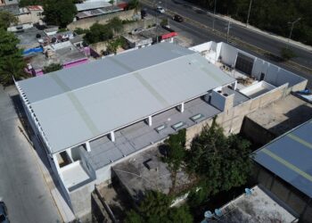 180 CADÁVERES: Vecinos en pie de lucha contra nueva morgue en zona habitacional de Cancún (VIDEO)