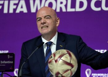 FIFA denuncia una ofensiva de la UEFA contra su estructura directiva