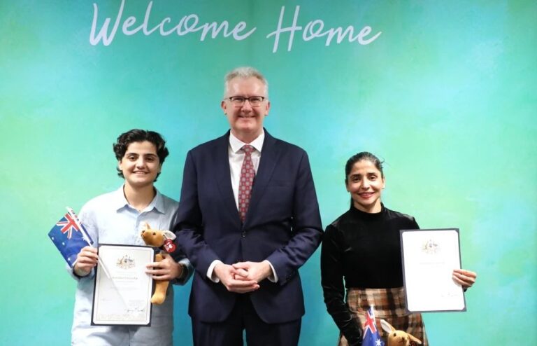Futbolistas iraníes rompen el silencio en australia tras asilo definitivo