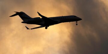 Primer ministro israelí confirma intento de atentado aéreo de FlyDubai