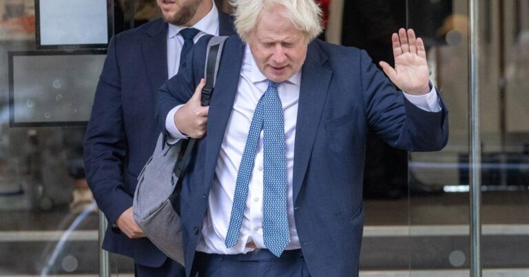 Boris Johnson y Carl Bildt escapan por minutos de un ataque ruso con dron en Ucrania