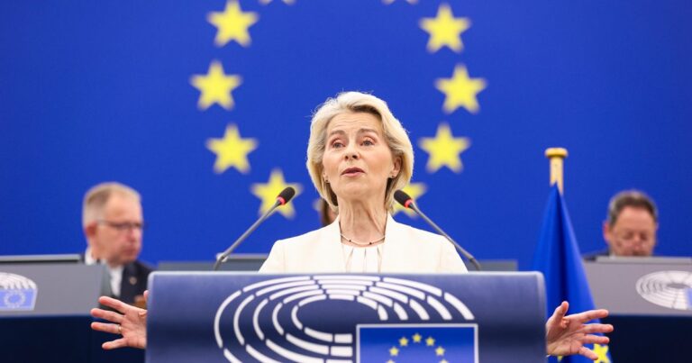 Ursula Von Der Leyen exige priorizar la intervención humana frente a la carrera tecnológica